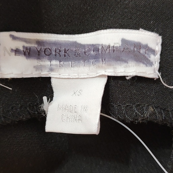 New York & Company Black Off Shoulder Jumpsuit Size XS - Picture 4 of 4